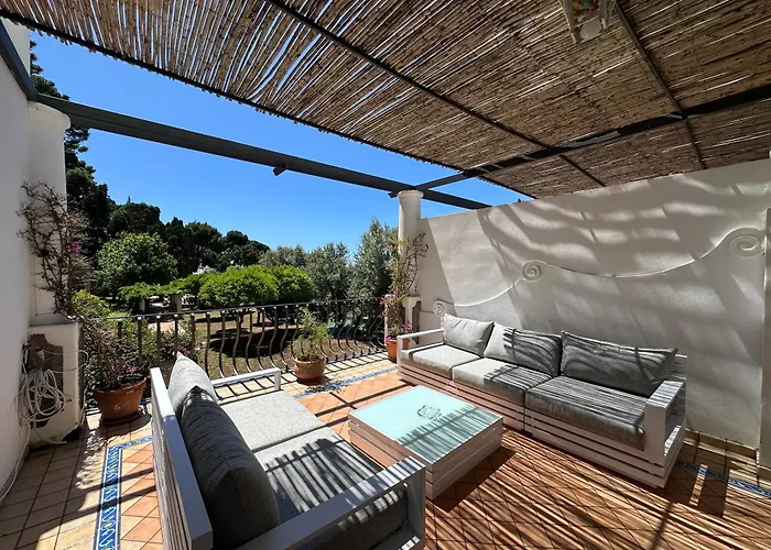 Oliveto Capri apartments