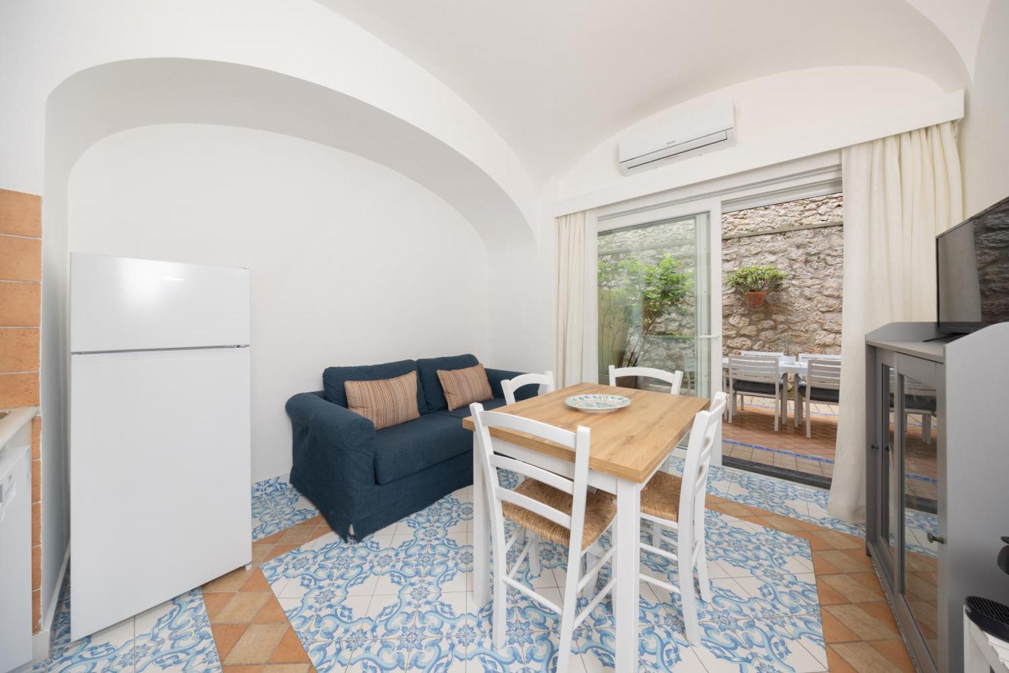 Oliveto Apartment
