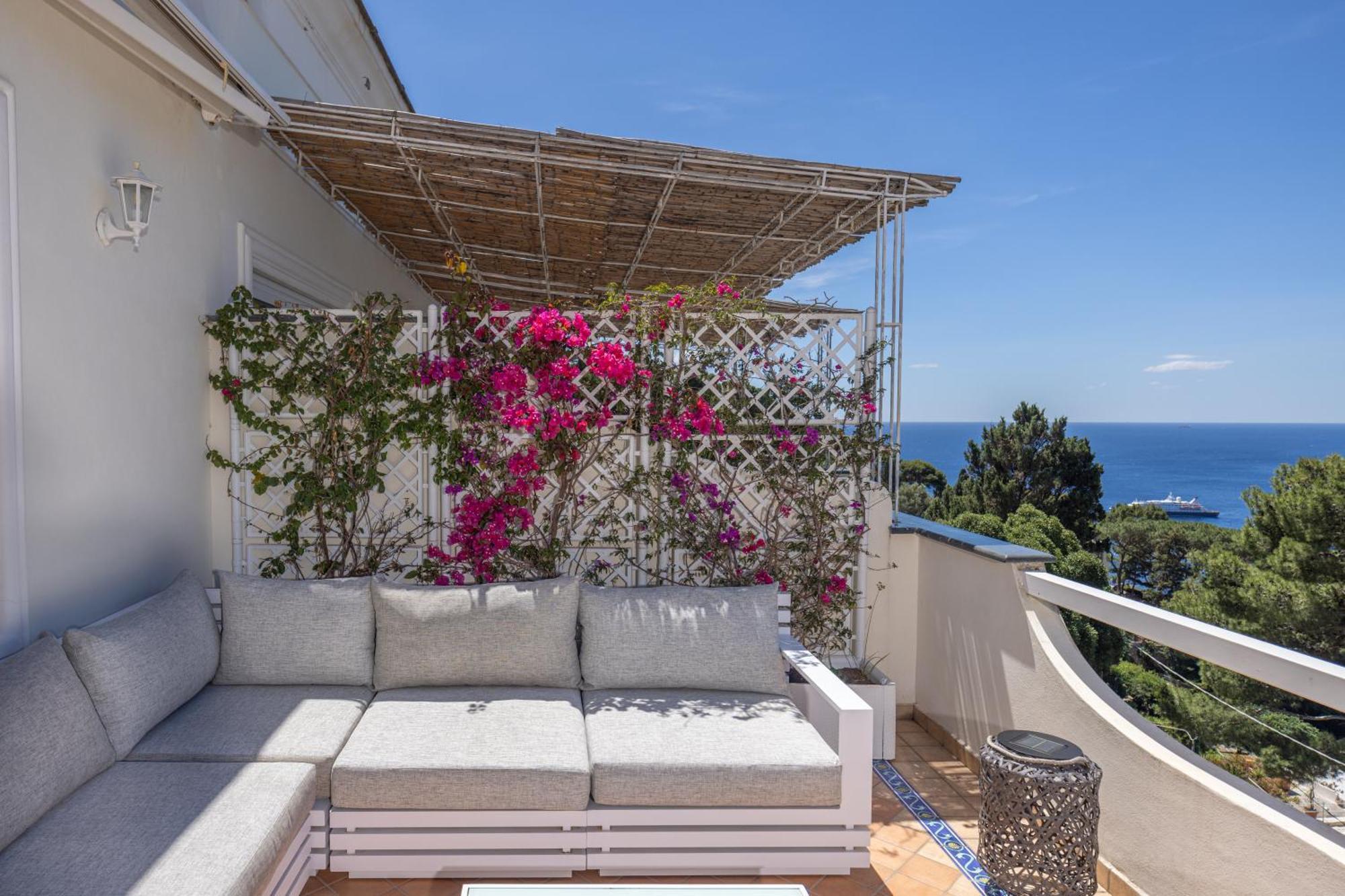 Apartment Oliveto Capri
